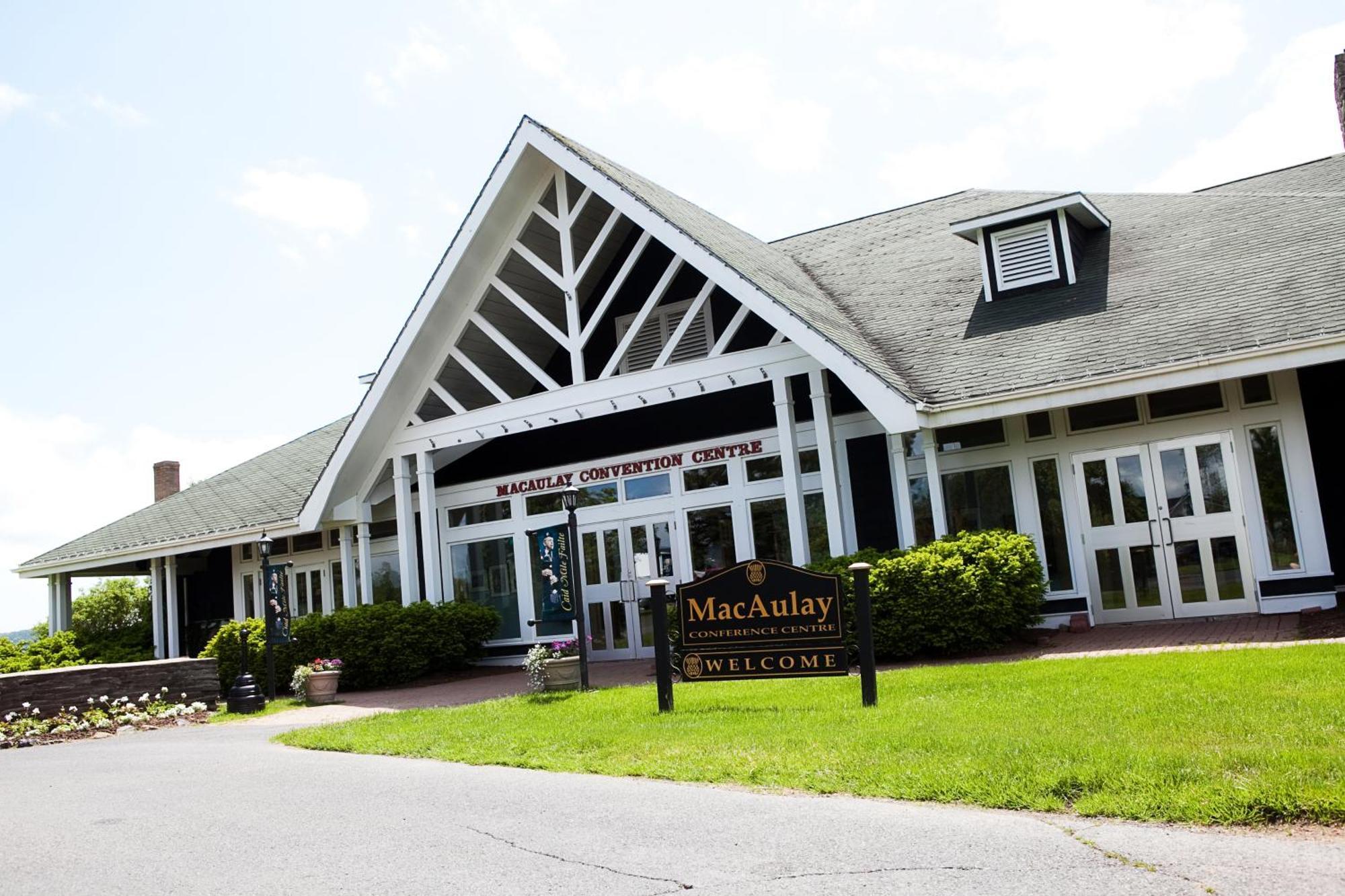 Inverary Resort Baddeck Inlet Buitenkant foto